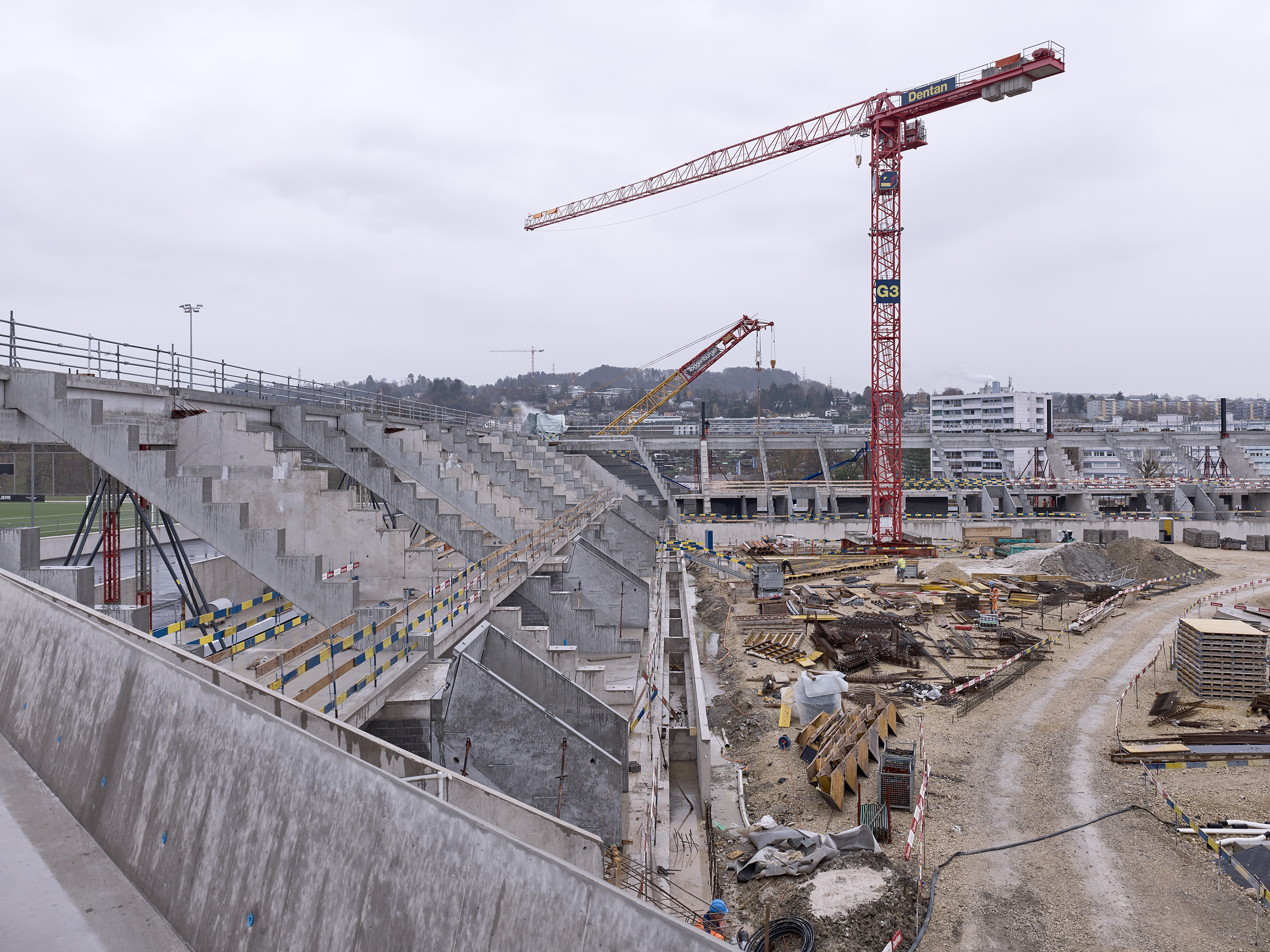Stade de la Tuilière, Lausanne